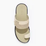 127 بيج/كريمي