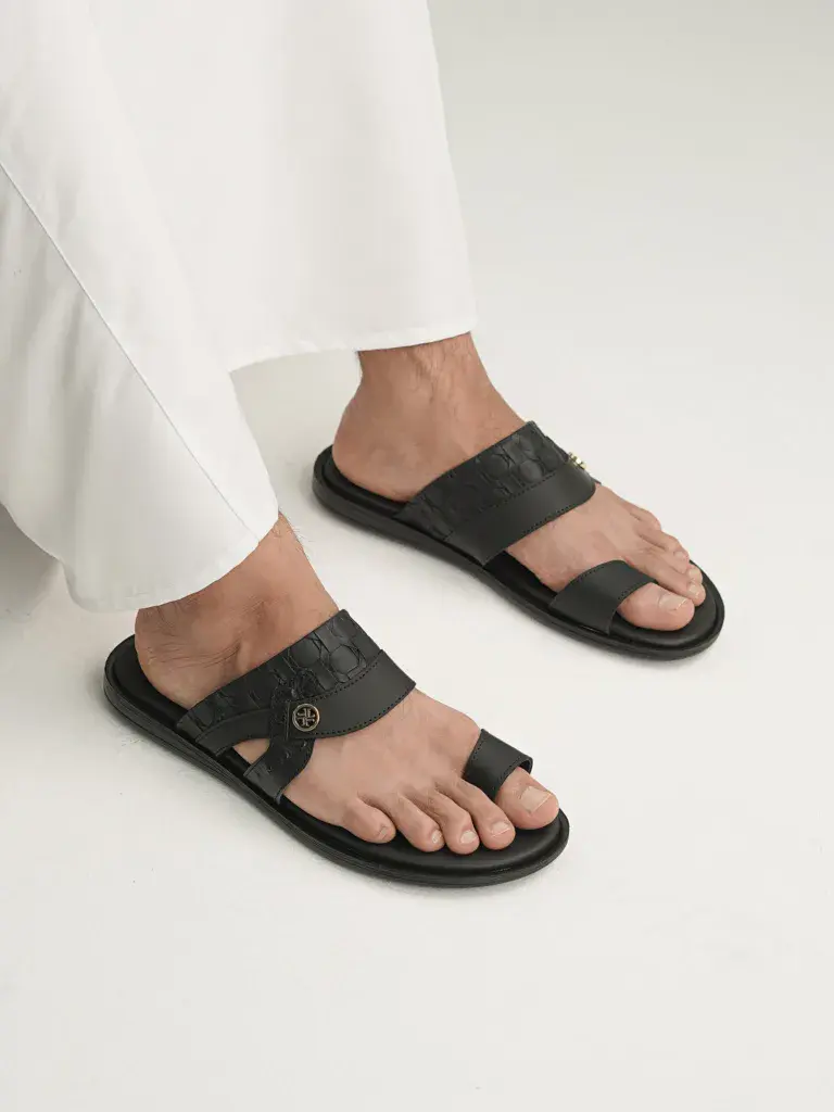Men's black open toe ring sandal by Lozari 0045